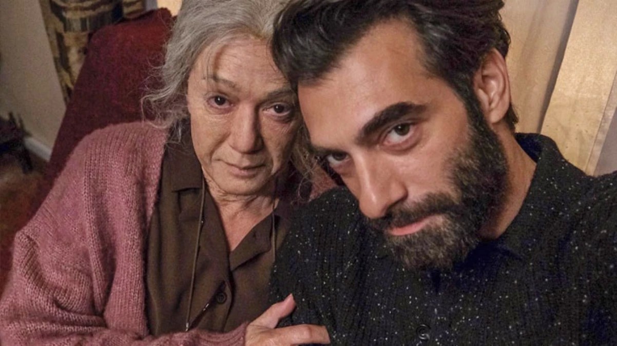 Roluna görə 25 yaş qocaldı - FOTOLAR